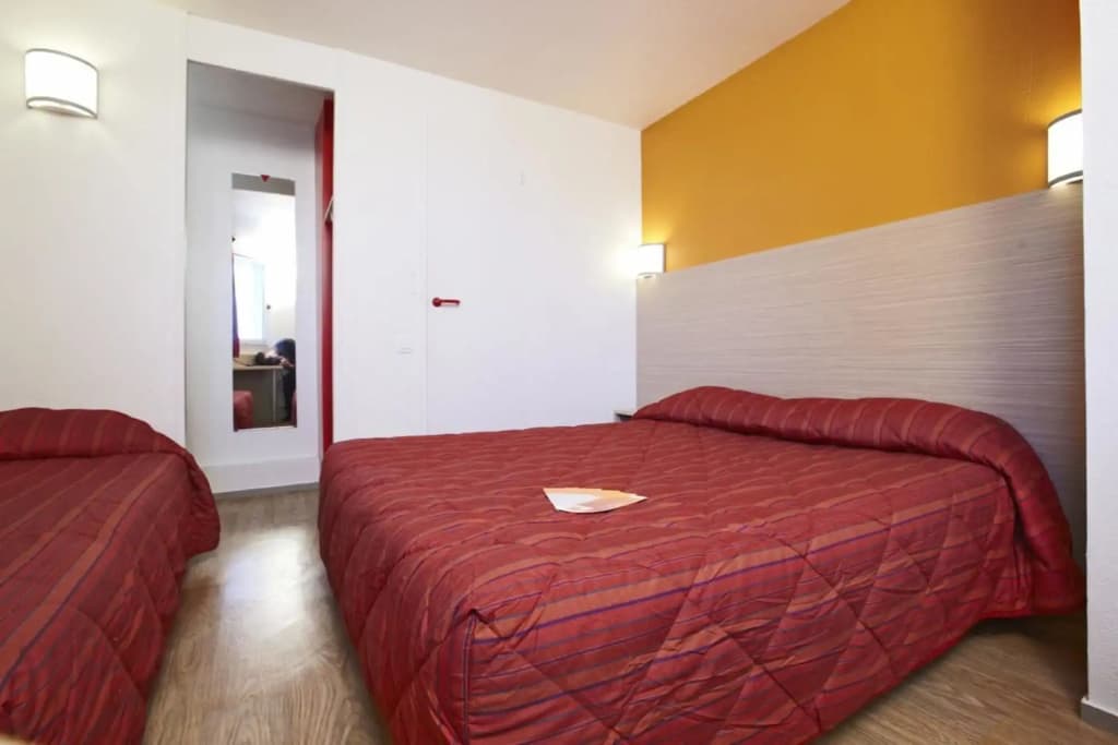 Hotel Premiere Classe Cherbourg - Tourlaville - Photo 5