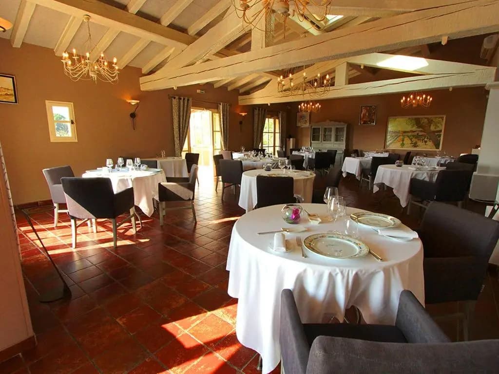 Hôtel Restaurant La Bergerie - Photo 4