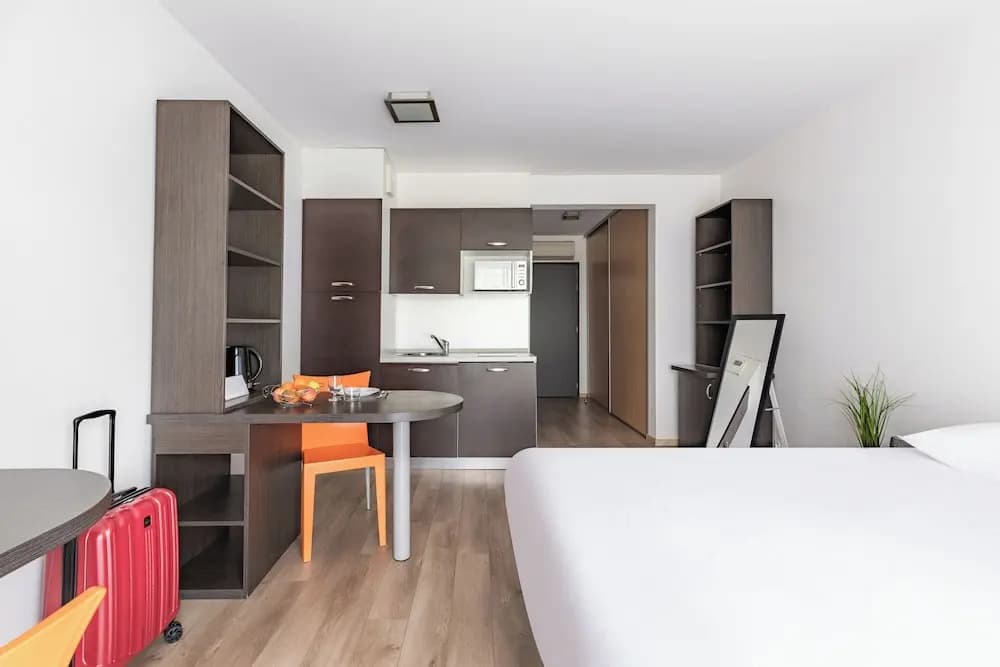 Appart'City Nantes Carquefou - Appart Hôtel ex-Park&Suites - Photo 3