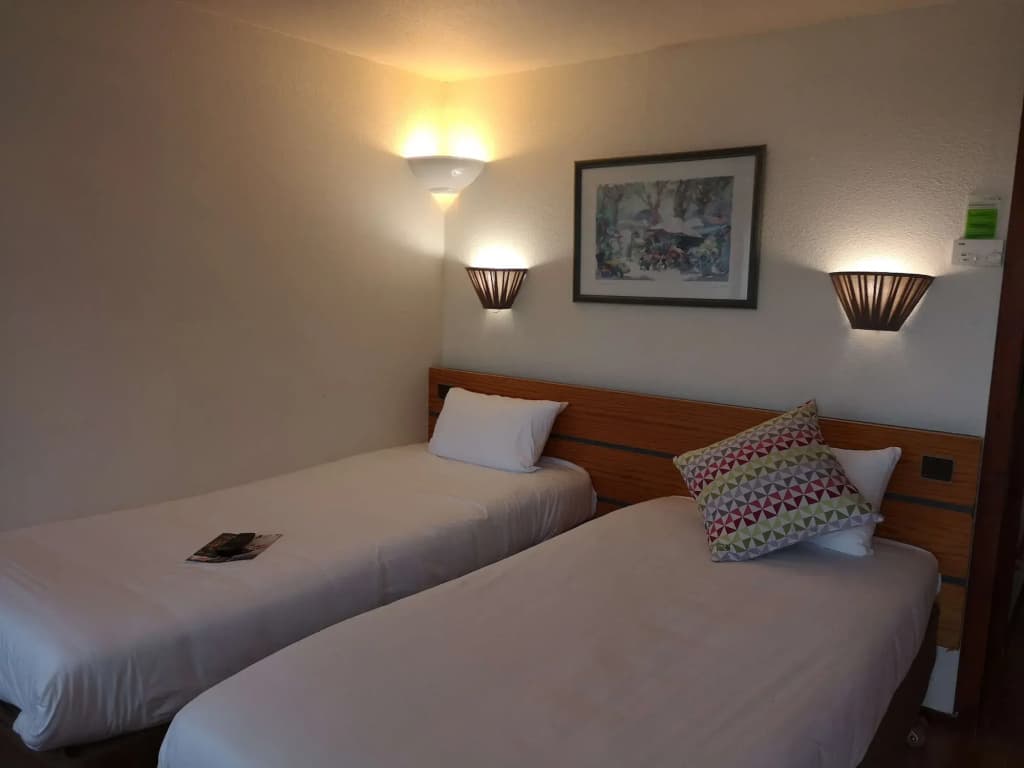 Hotel Campanile Angers Ouest - Beaucouzé - Photo 4
