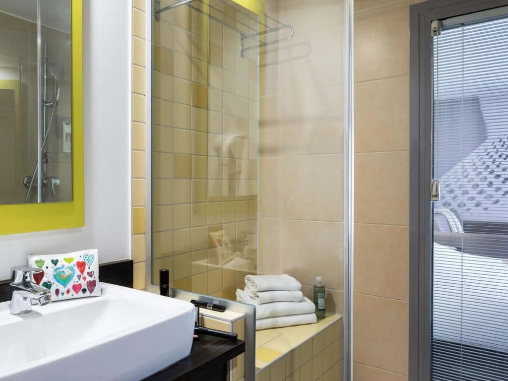 ibis Styles Nice Vieux Port - Miniature 7