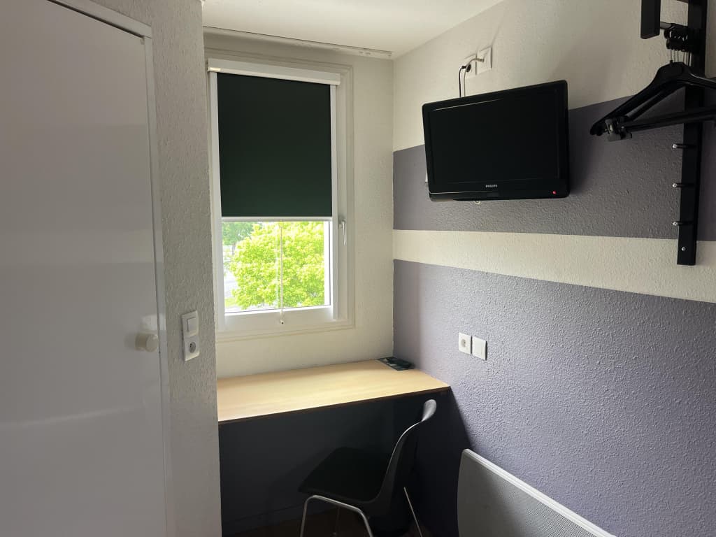 Hotel Première Classe Niort Est - Chauray - Photo 4