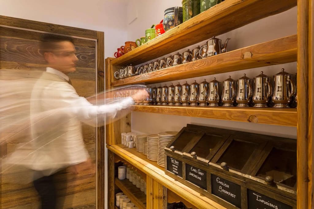 Hotel-Chalet de Tradition Hotel Hermitage - Photo 4