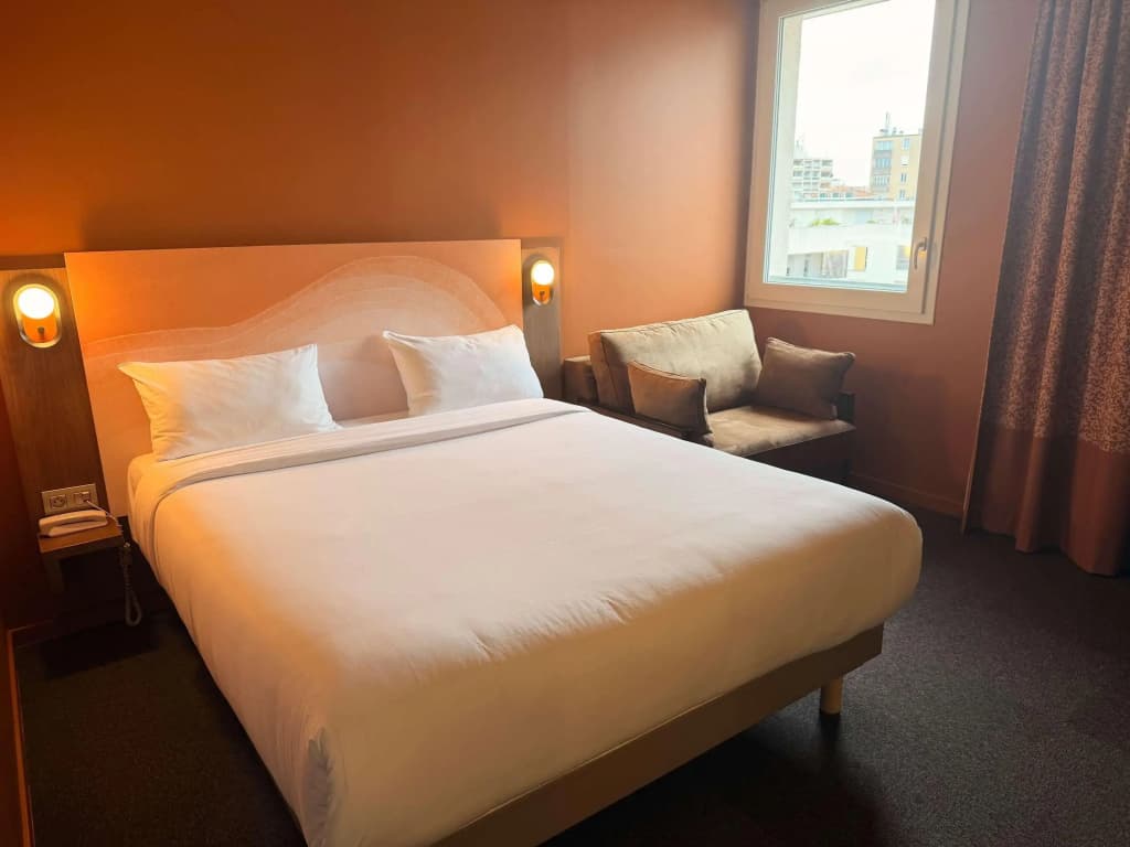 ibis Styles Alès Centre Cévennes - Photo 4