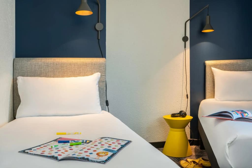 ibis Paris Coeur d'Orly Airport - Photo 5