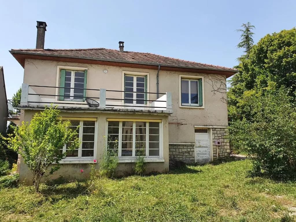 Big summer house in the charming village of Meyssac - Photo 1