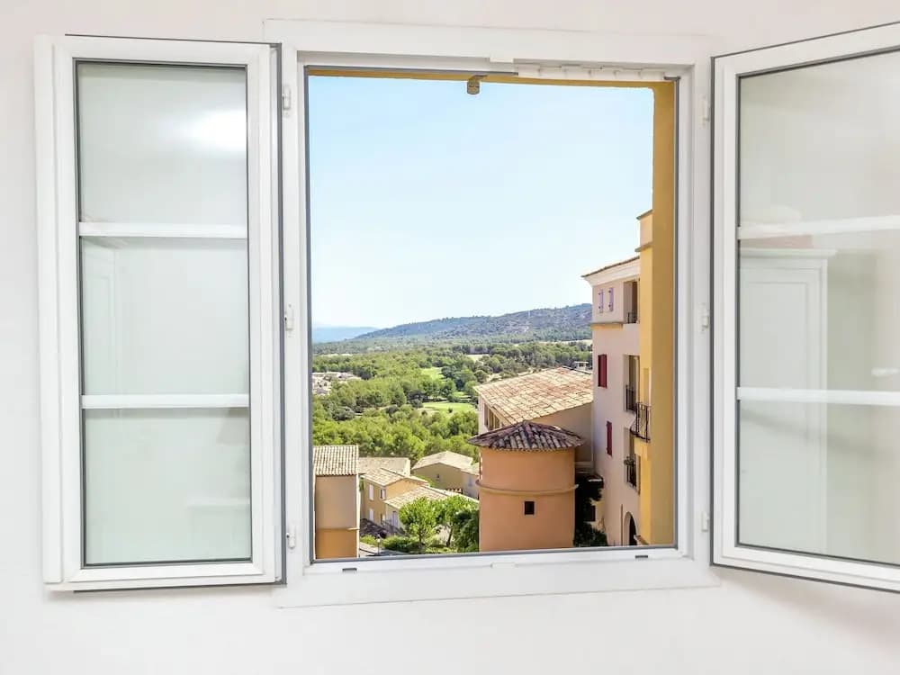 Charming Apartment in Mallemort with Swimming Pool - Miniature 7