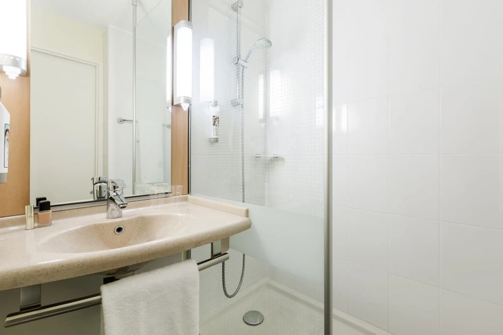 ibis Rennes Cesson - Miniature 8