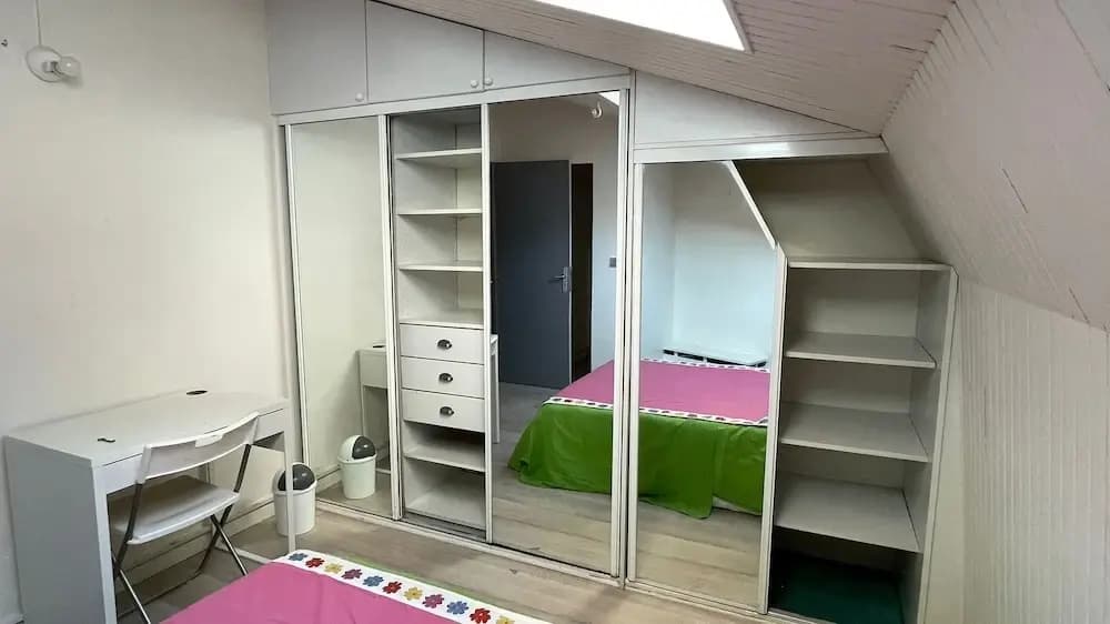 Room in a Private Guest House - Photo 3