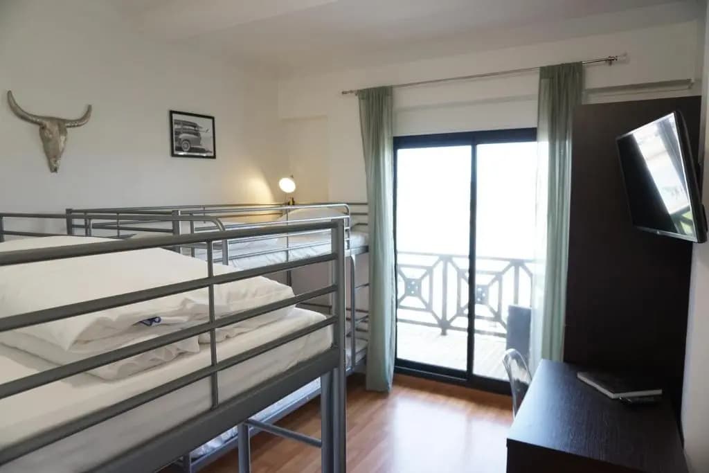 Single Fin Hotel & Lodge - Photo 4