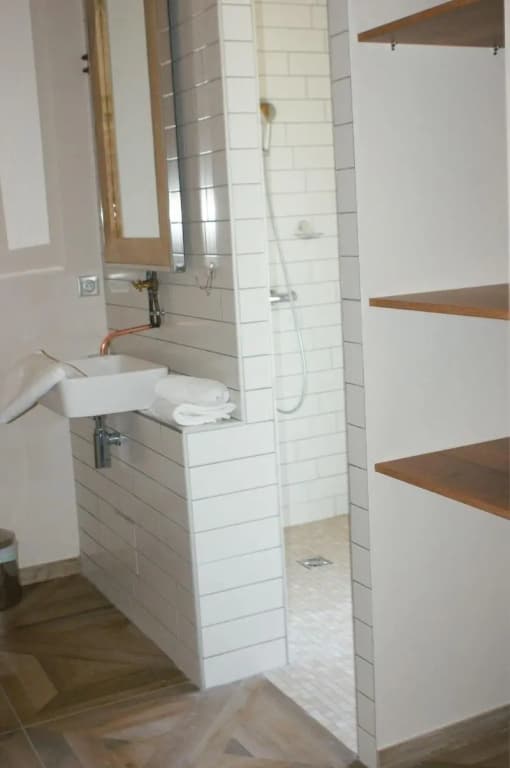 What Else Hotel - Photo 2