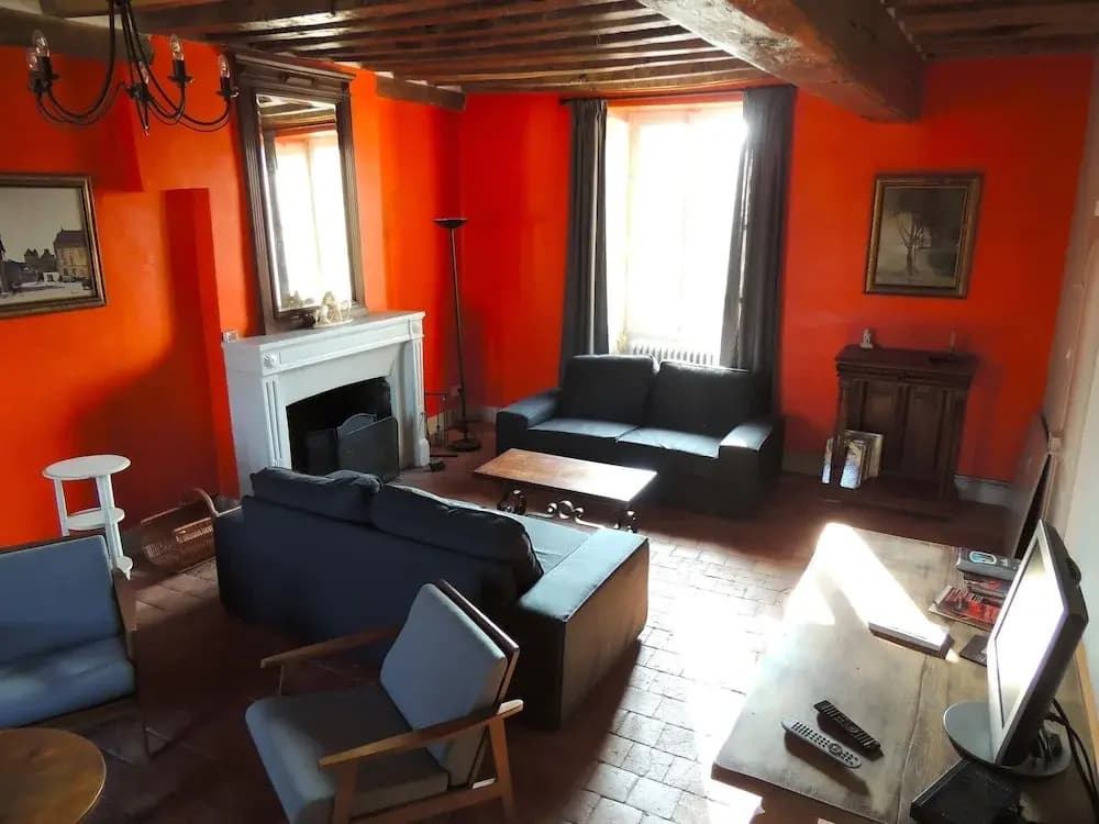 Village House in Burgundy Near Vezelay Basilica - Photo 4