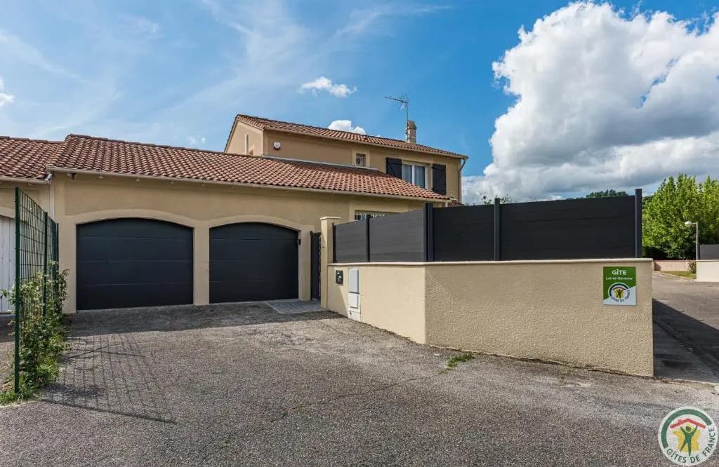 Villa des Oliviers : Sublime villa avec piscine chauffée et privée, terrasse de 185m² - Photo 1