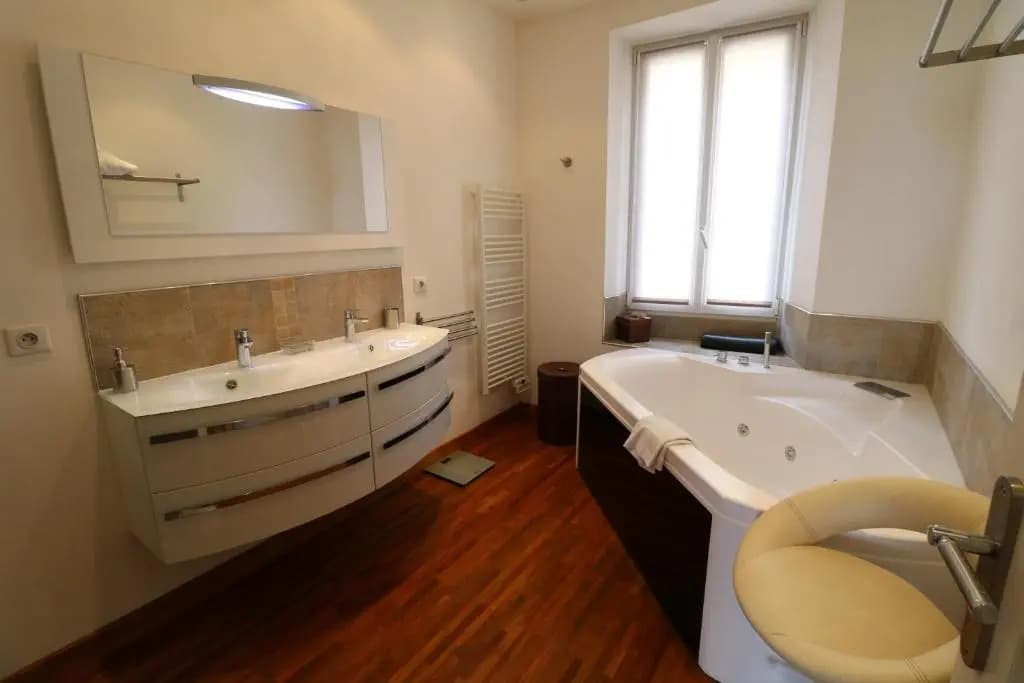 Luxury 1 bedroom Quai St Pierre 2 mins from the Palais & Croisette 269 - Miniature 8