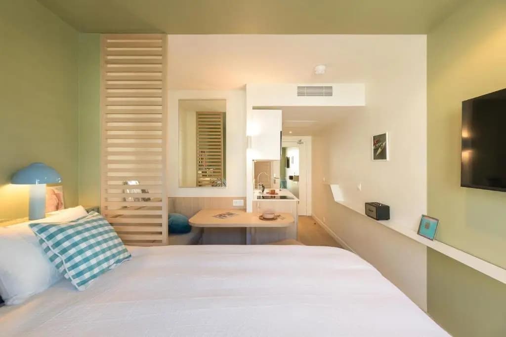 Bikube Coliving Hôtel - Lyon Centre Lumière - Photo 1