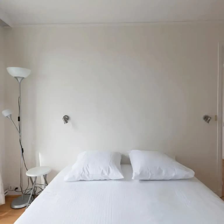 Amiral View Great 1 Bedroom Apartment in Paris - Photo 4