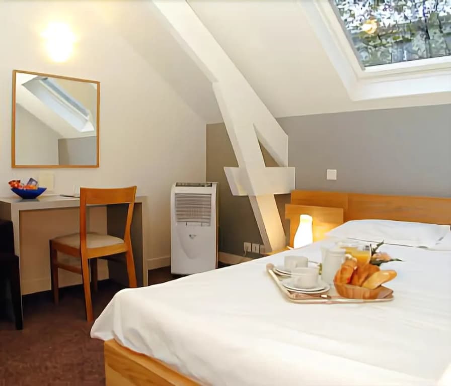 Hôtel du Parc Saint Charles - Photo 3