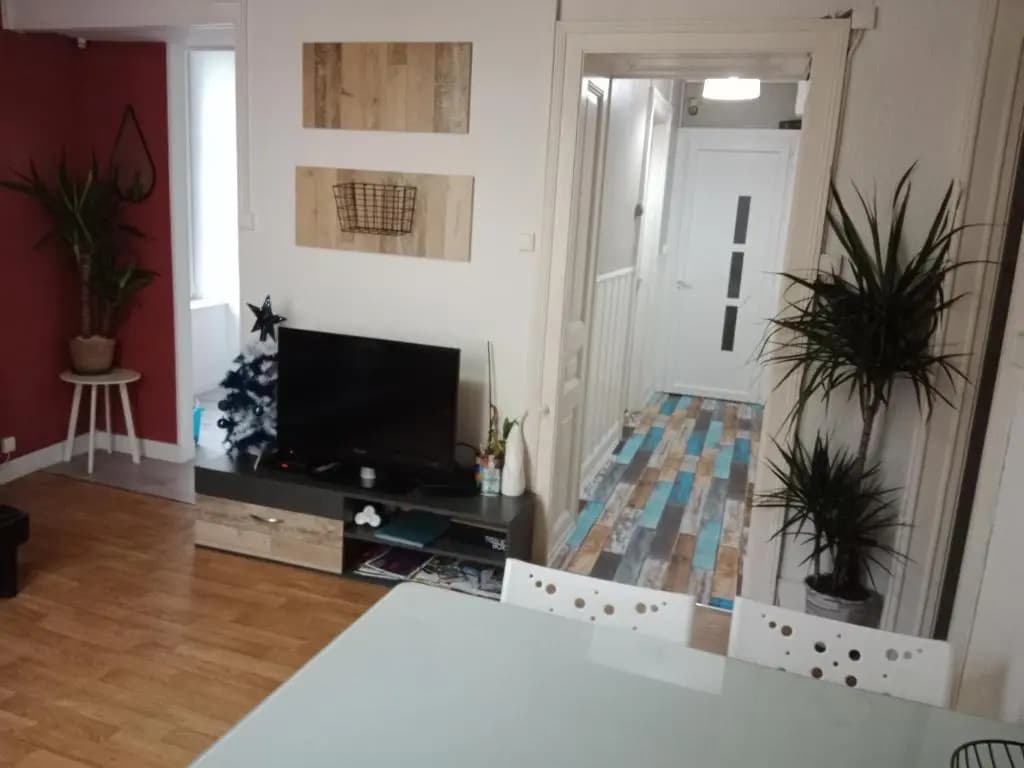 Pounette, appartement T3 centre / thermes Luxeuil - Miniature 7