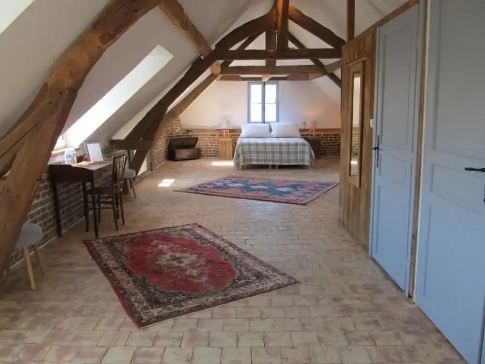 A l'Ecole Buissonnière - Photo 2