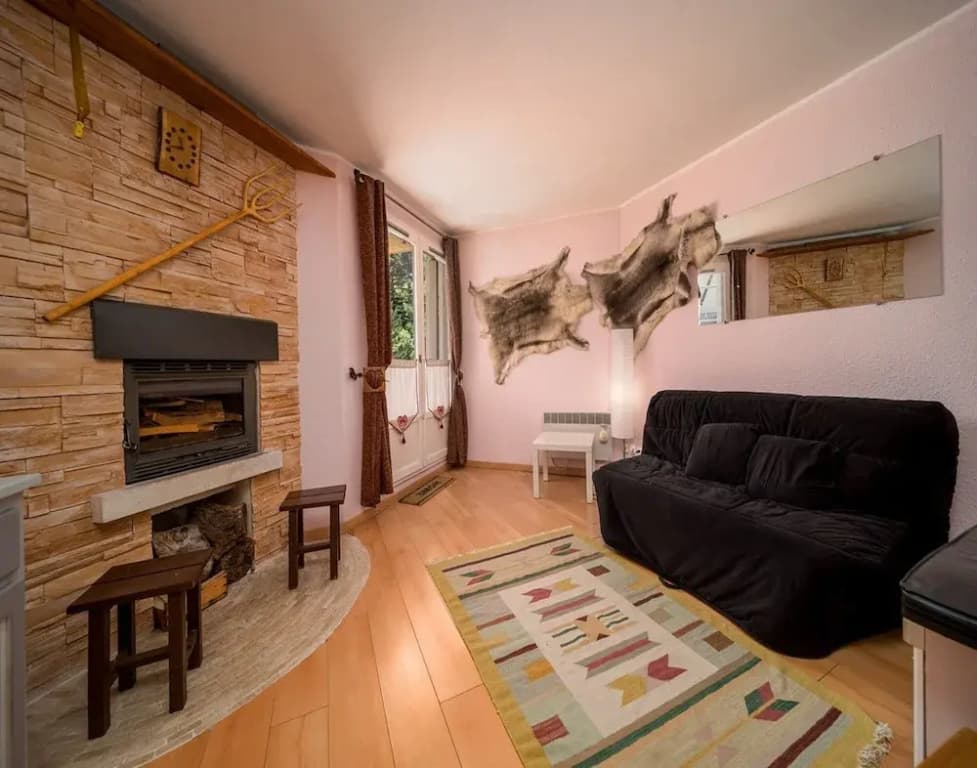 Studio in France With Mountain Views - Photo 2