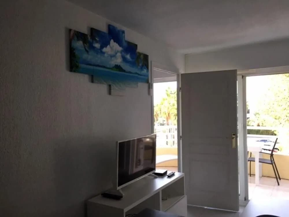 Le Miramar - Photo 2