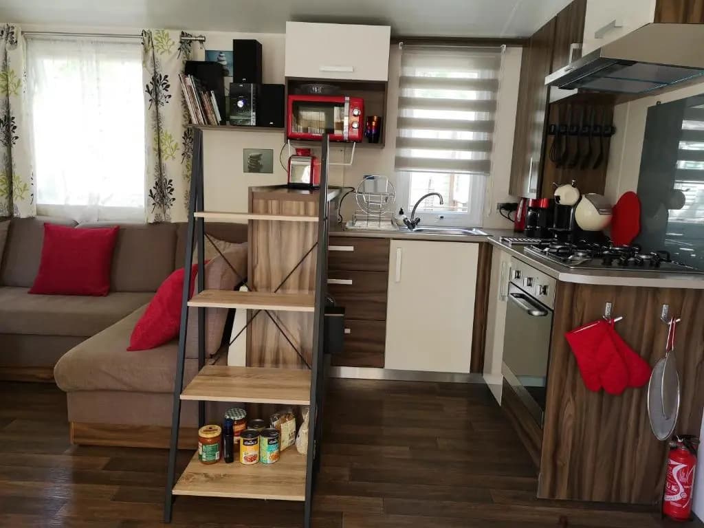 Meublé de tourisme 6/8 pers bord de mer sur camping 4* - Miniature 6