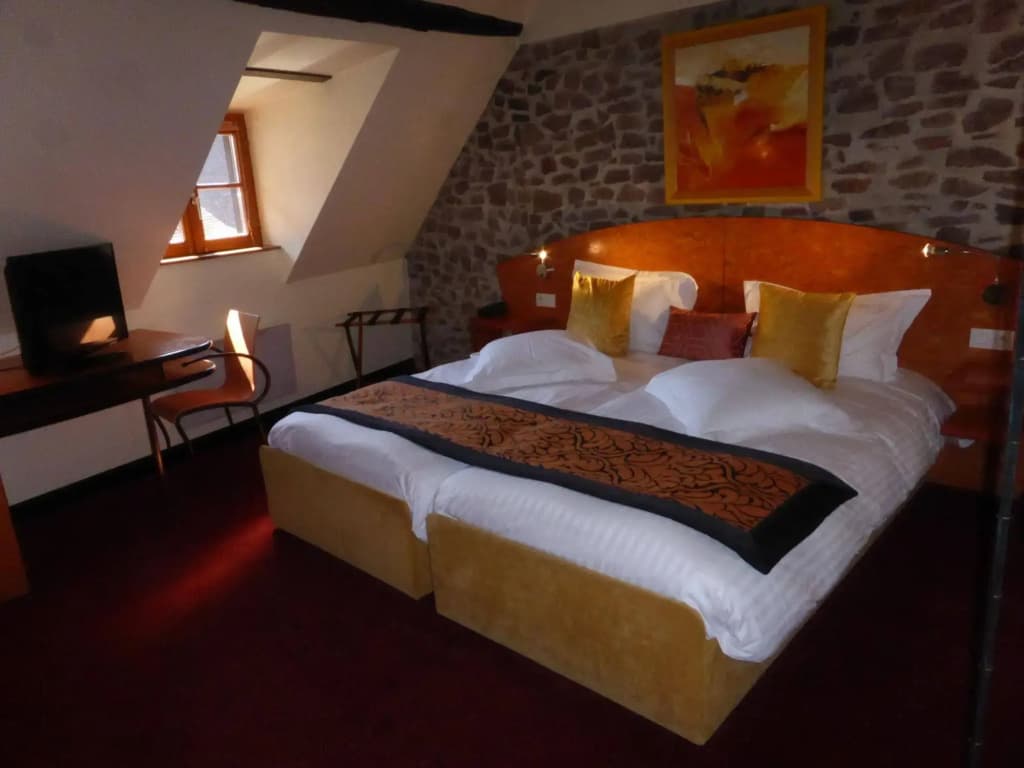 Hostellerie du Château - Photo 2