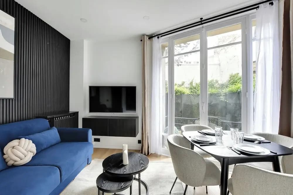 Magnificent 2bd/4p Apartment - Eiffel Tower - Miniature 7