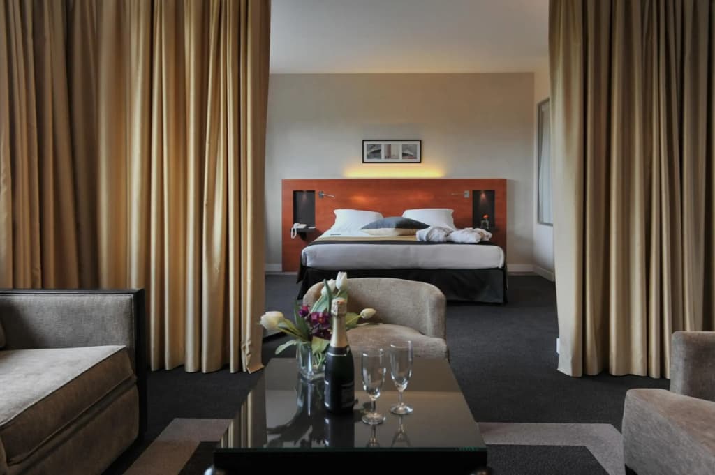 Mercure Maurepas Saint Quentin - Miniature 6