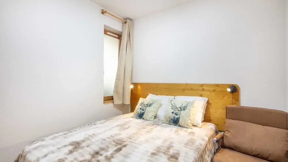 Apartment in Saint-sorlin Near Ski Resort - Photo 2