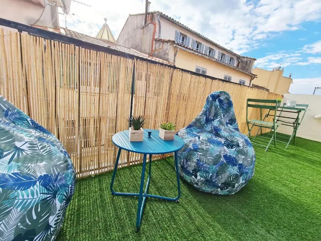 GregBnb-com - Centre Ancien - Studio Roof-Top - CLIMATISÉ - 5eme étage - Miniature 7