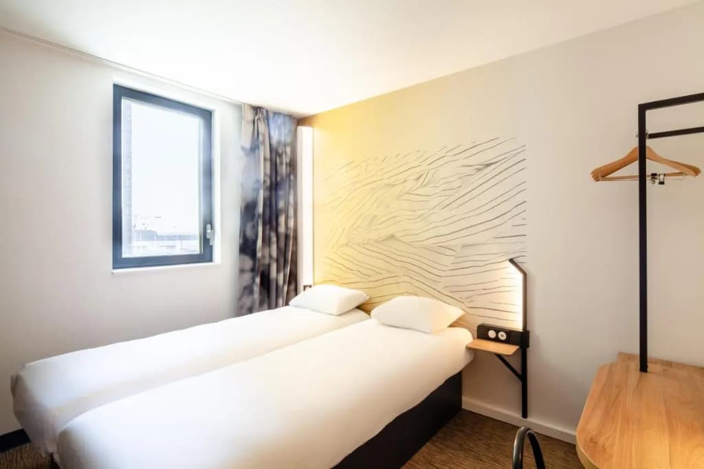 B&B HOTEL Cluses Sud - Miniature 6
