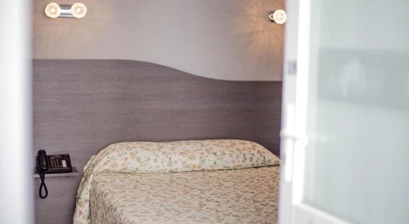 Annexe Hotel de La Gare - Miniature 6