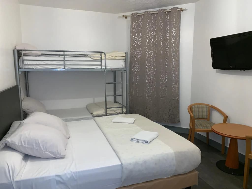 Mondial Hotel - Photo 3