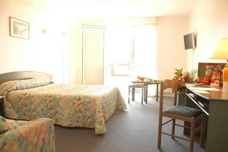Inter-Hotel Bordeaux Mériadeck Alton - Photo 5