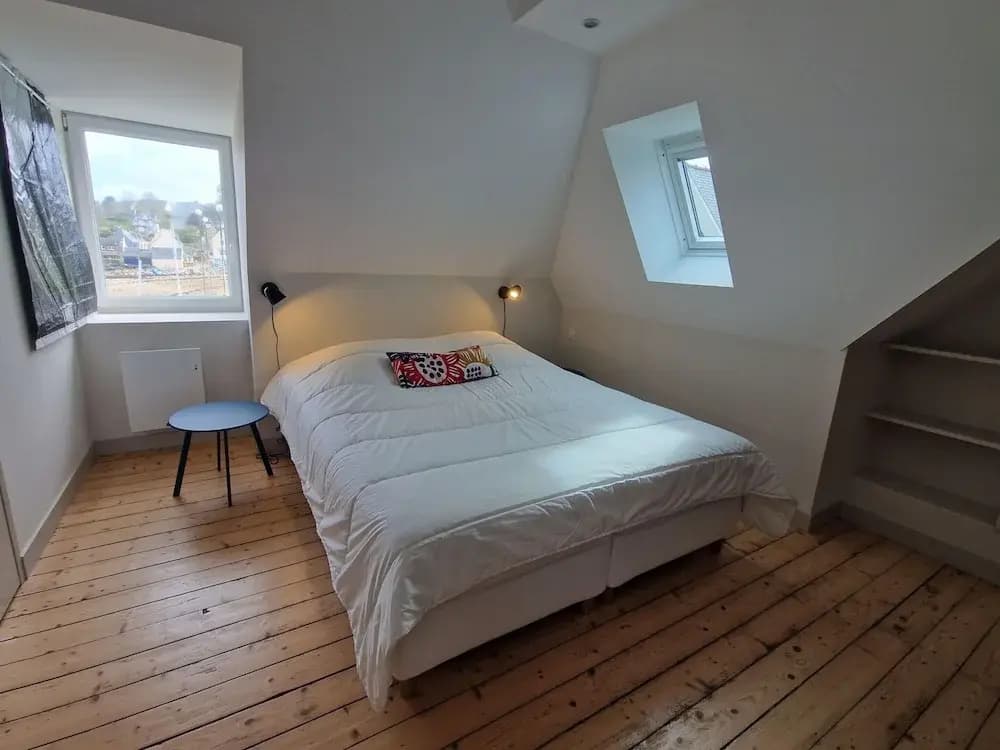 Holiday Home in Plougasnou With Sea Views - Photo 2