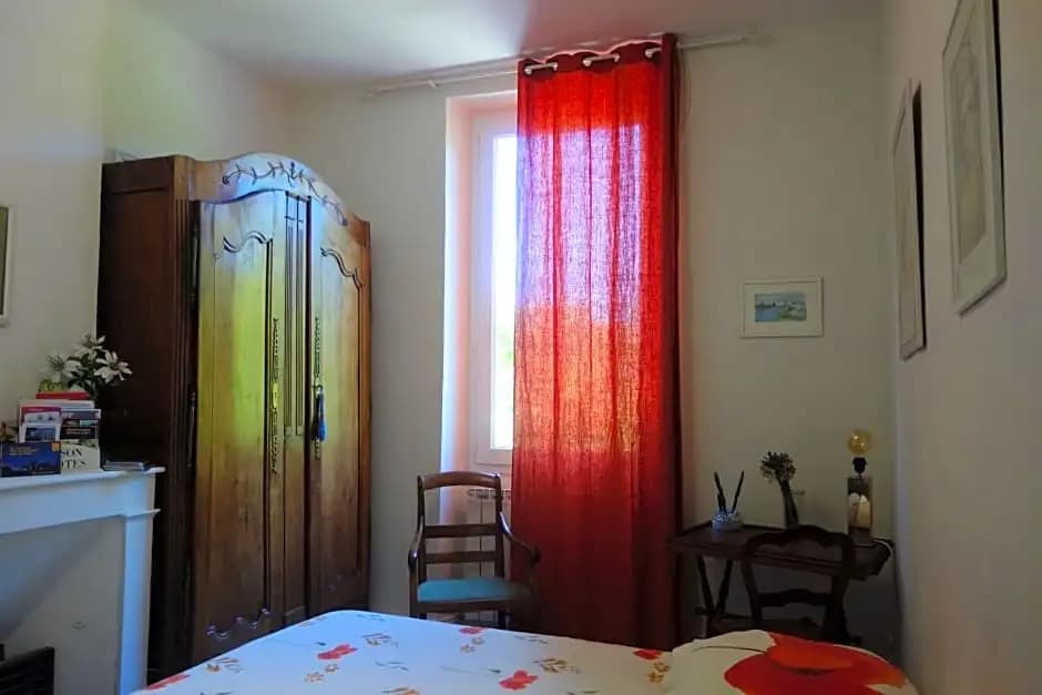 La Maison sur la Colline - Photo 2