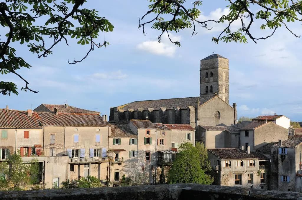 Ailleurs - Photo 1