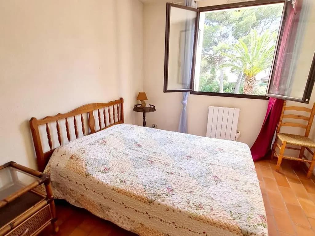 Appartement Six-Fours-les-Plages, 3 pièces, 6 personnes - FR-1-316-122 - Photo 4