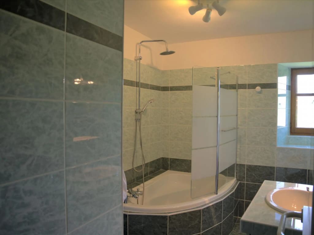 Restful Villa in Largentiere With Swimming Pool - Miniature 8