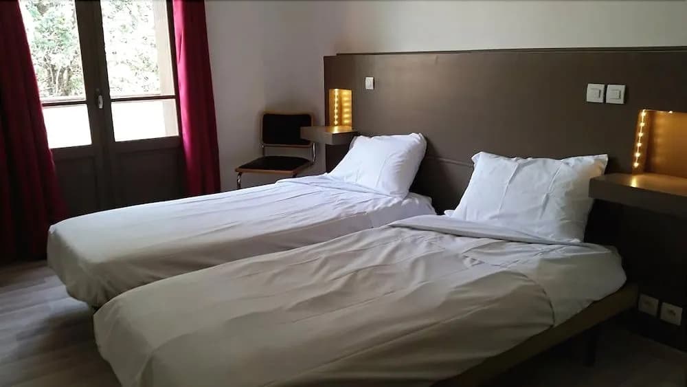 Hotel les Glycines - Miniature 6