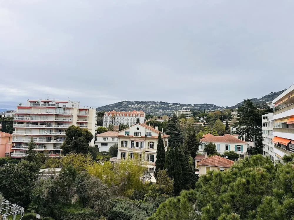 Two Bed Apt in the Center of Cannes - 2229 - Miniature 8