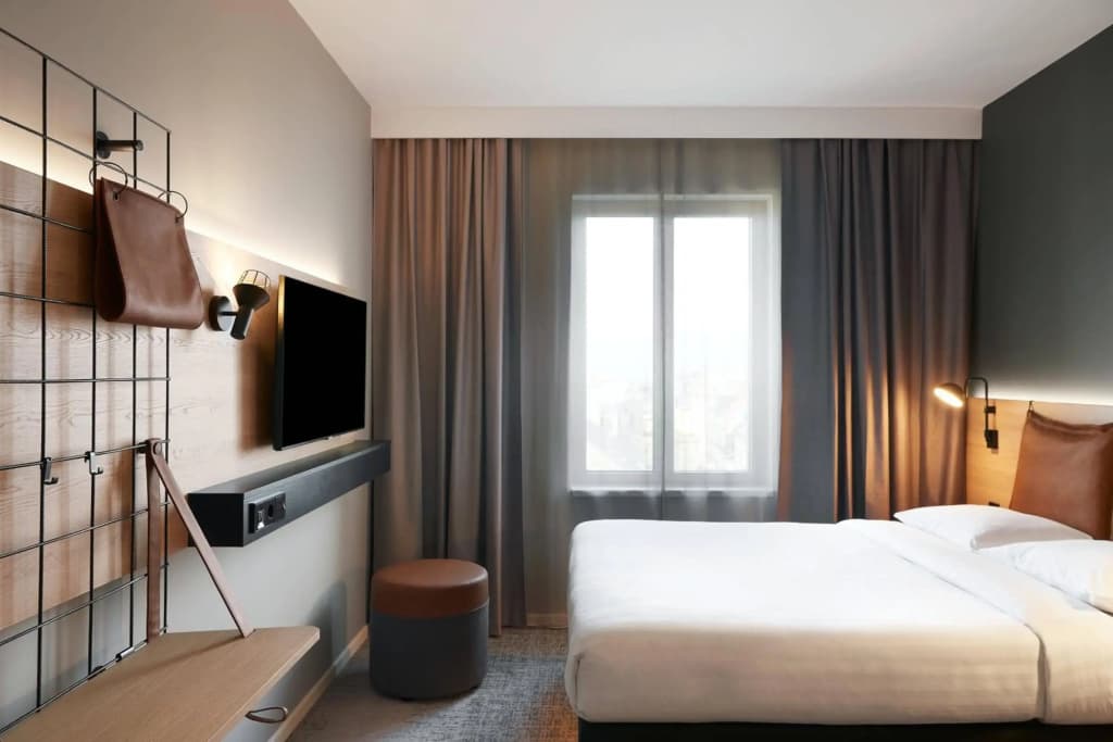 Moxy Antibes Sophia Antipolis - Photo 4