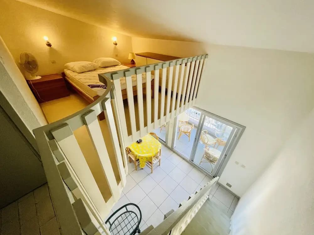 Waterfront Retreat Near the Beach - Photo 2