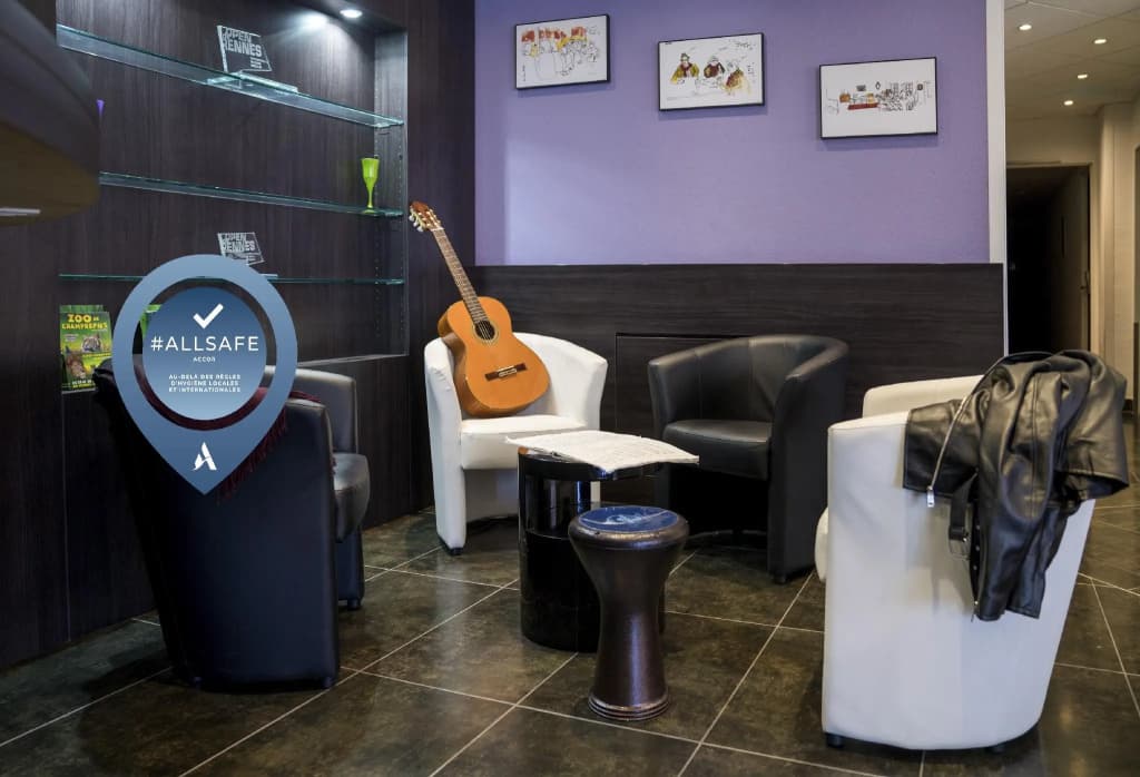 ibis Styles Rennes Centre Gare Nord - Photo 2