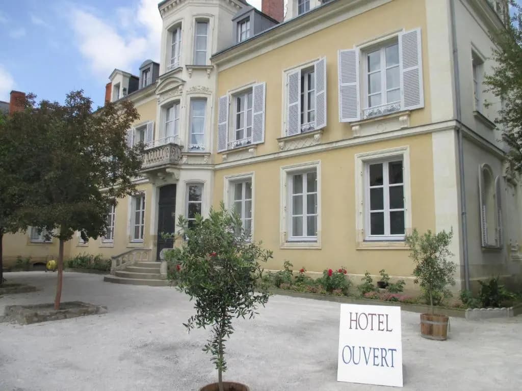 Hôtel Le Saint Martin - Photo 1