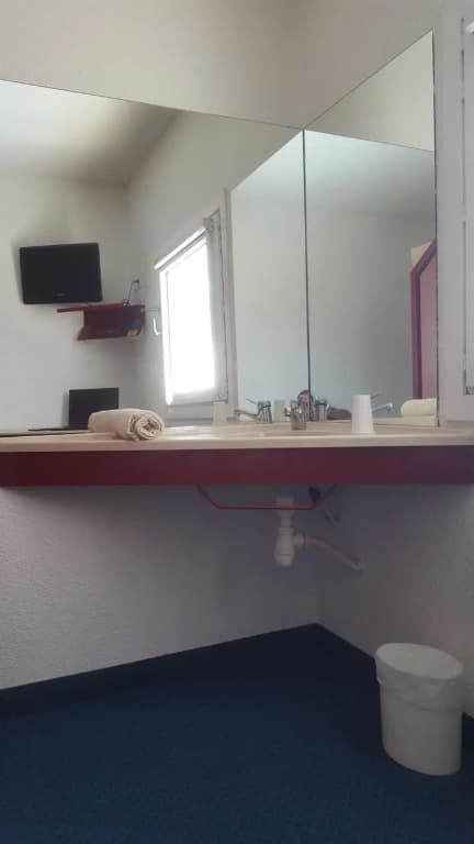 Hotel Thania - Miniature 8