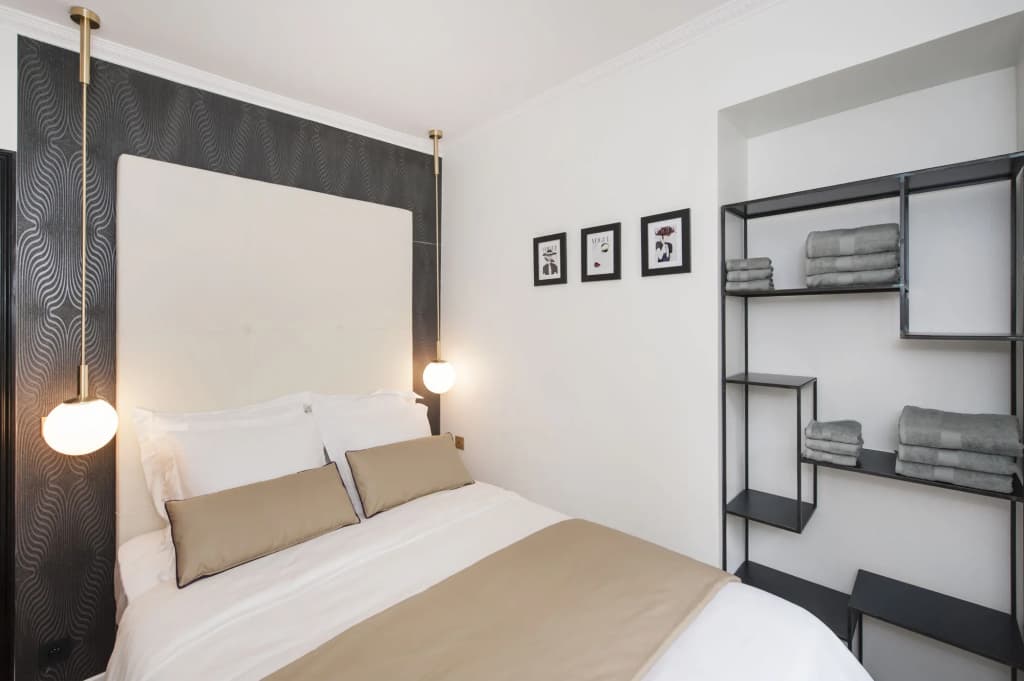 Odeon Saint Germain Apartments - Miniature 6