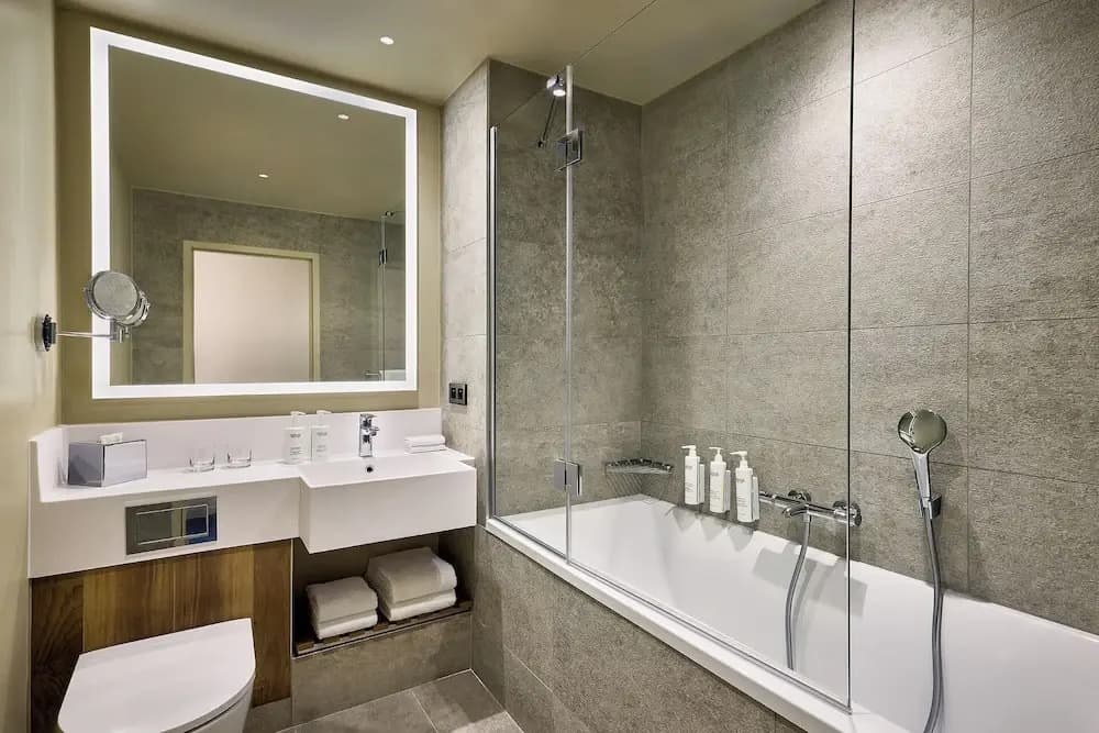 Courtyard By Marriott Lyon Eurexpo Stadium - Photo 4