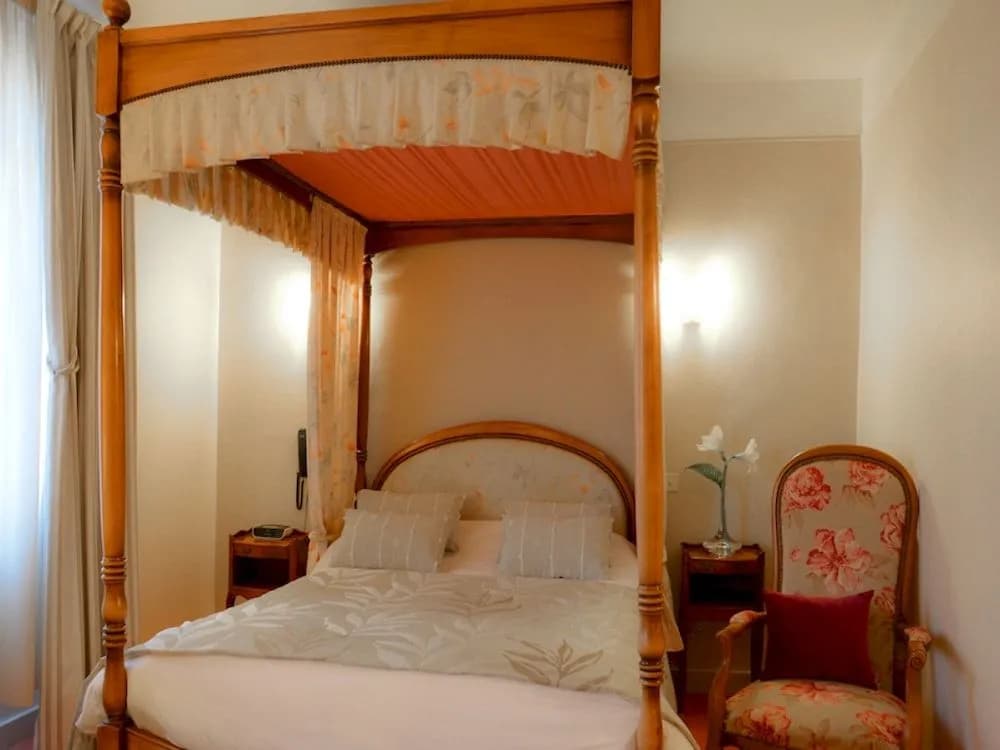 Logis Hôtel Du Dauphin - Miniature 7